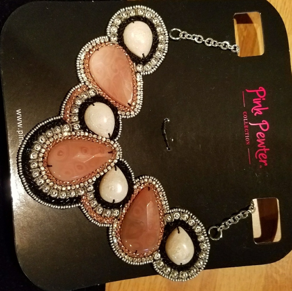 Auth. NECKLACE pink pewter